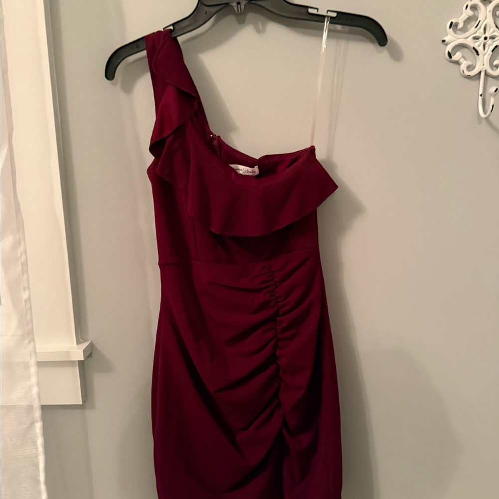Macy's Chic Burgundy One-Shoulder Dress